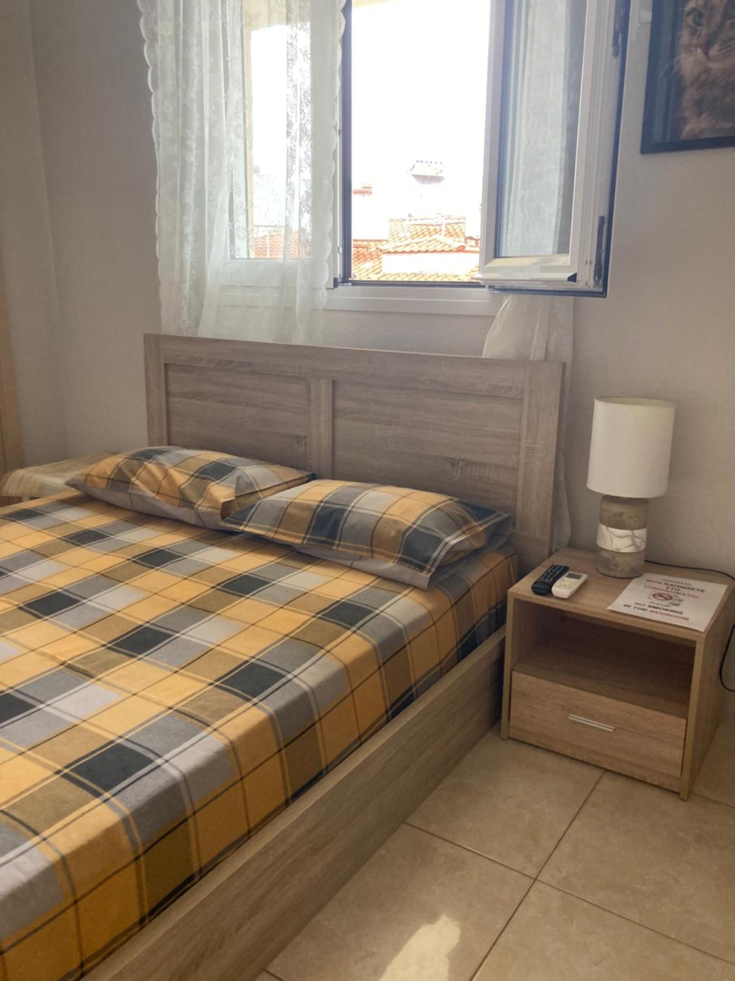 Small Apartment, Great View! Верия Экстерьер фото